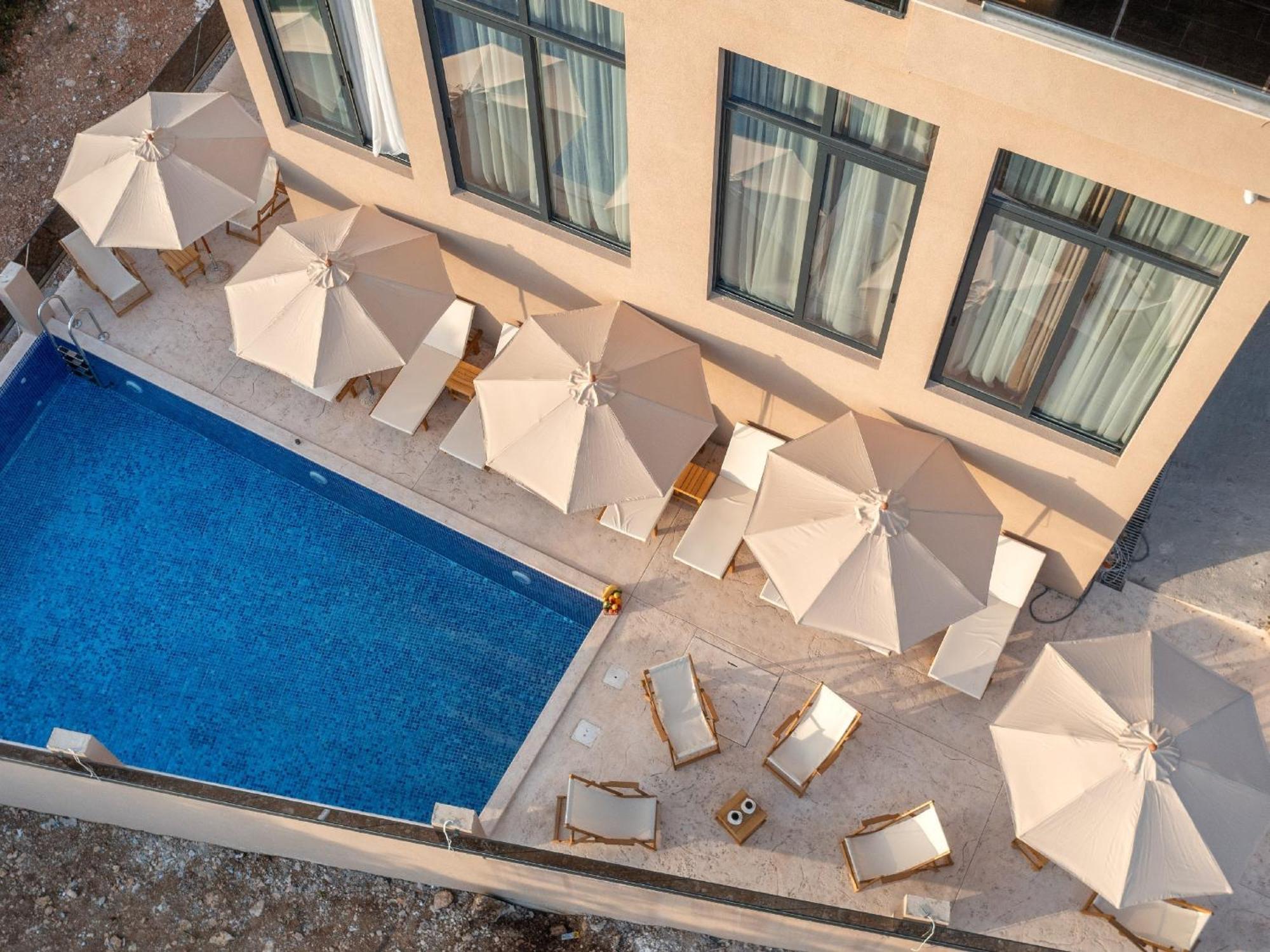 Hotel Diman Dobra Voda Esterno foto