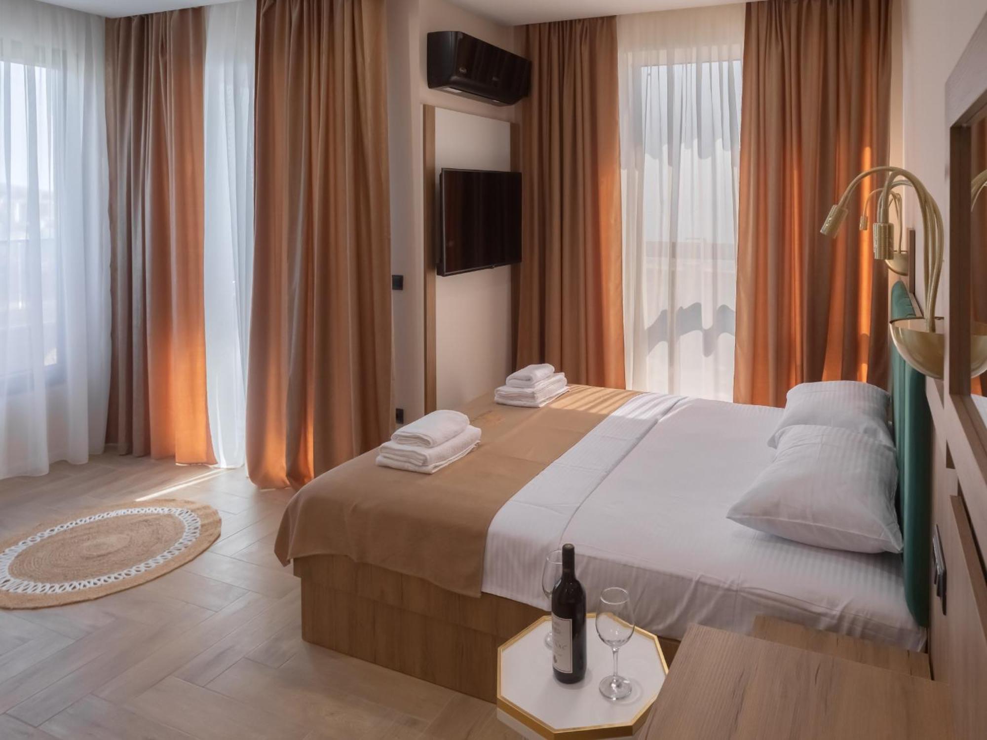 Hotel Diman Dobra Voda Esterno foto